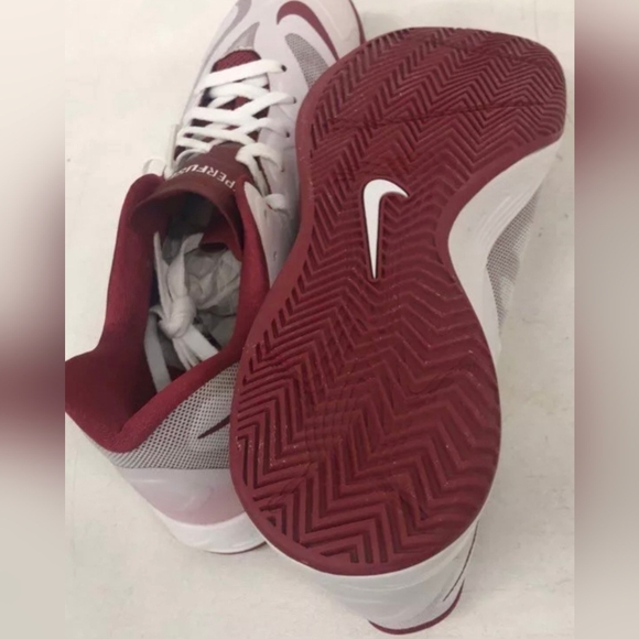 Nike Zoom Hyperfuse White Maroon Low Top Sneakers Size 13.5 New MSRP $140 - Picture 6 of 6